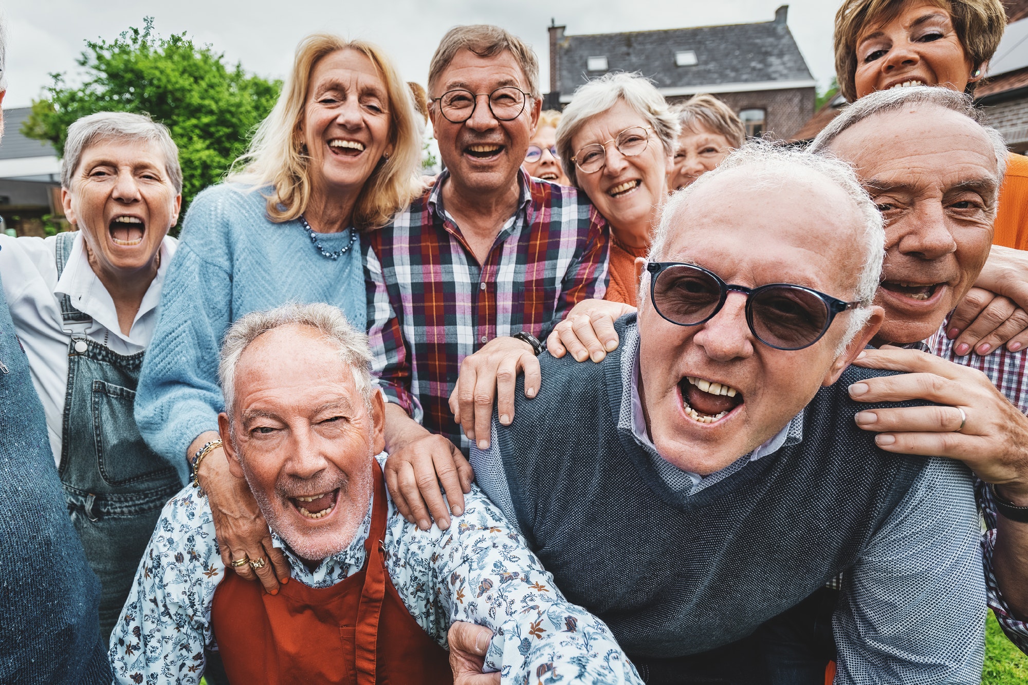 Comment organiser un voyage de groupe entre seniors